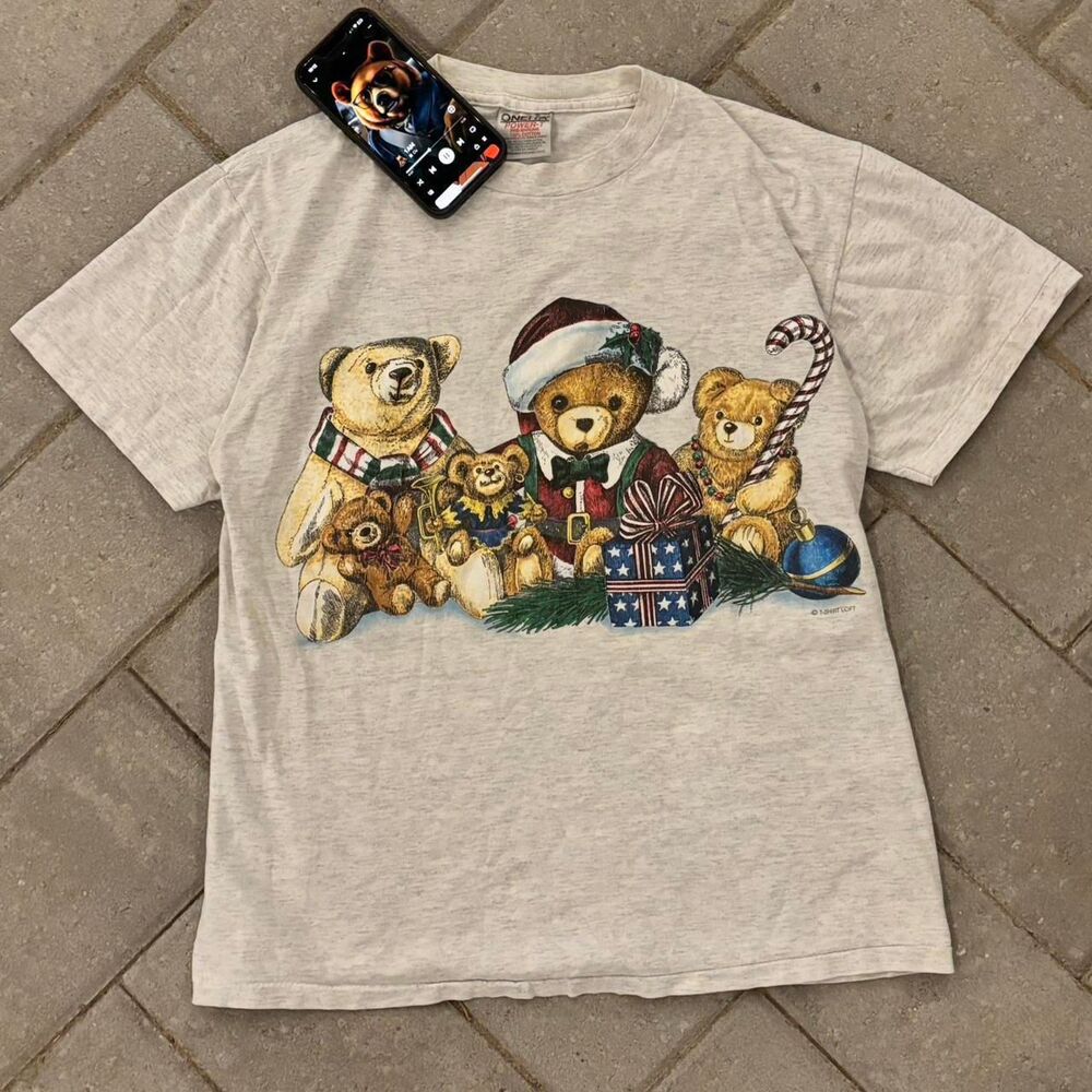 90s Christmas Bear Tee